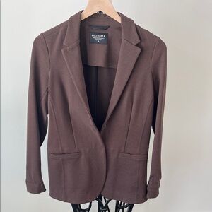 Athleta Women's Chocolate Brown Blazer with stretch.